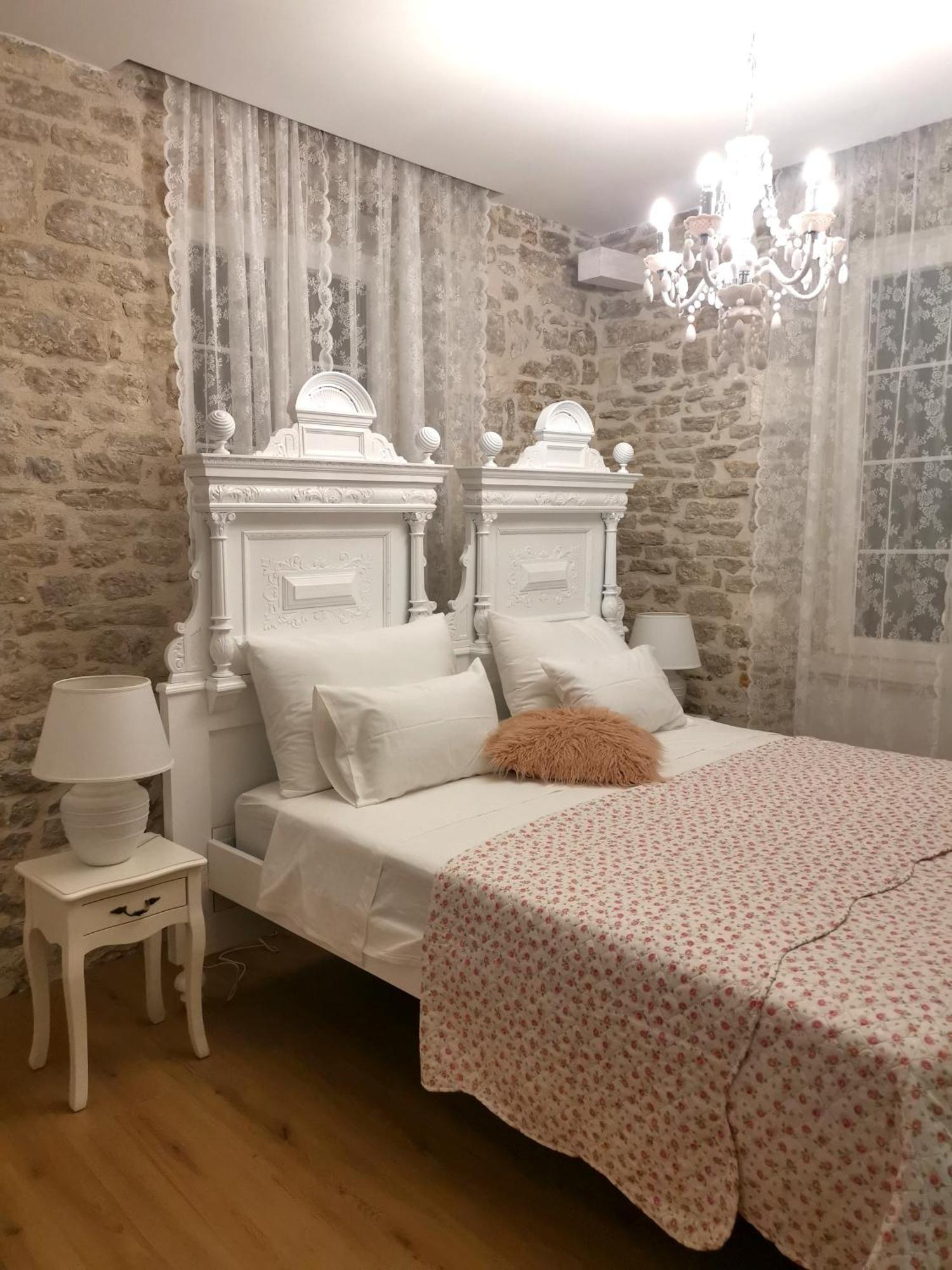 L&L Rooms Royal Sibenik Room photo